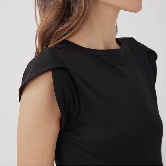 NWT Pact Womens Black Fit & Flare Petal Sleeve Mini Dress M Minimalist Twee - Picture 2 of 13